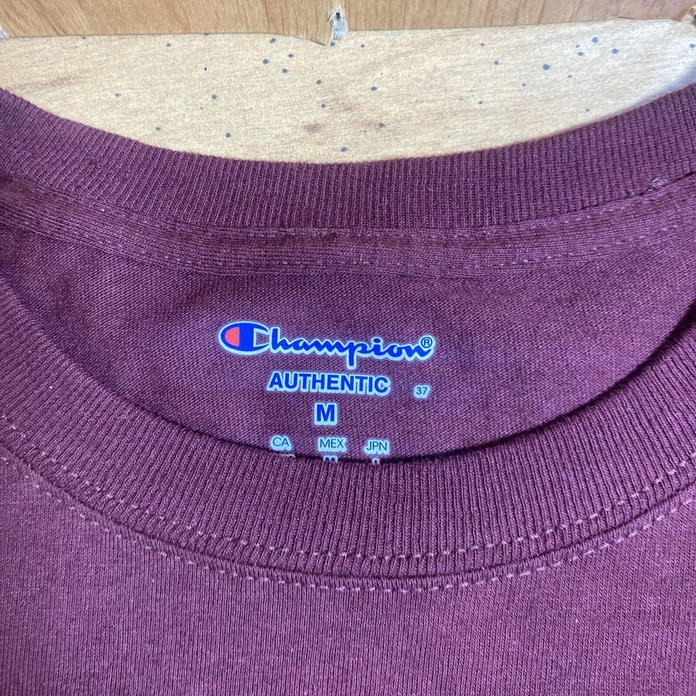 Dean College Men's Medium Champion Authentic Long Sleeve Shirt - Nice! - Picture 3 of 9